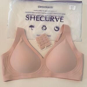 Shecurve Seamless Deep V Push-Up Wireless Bra